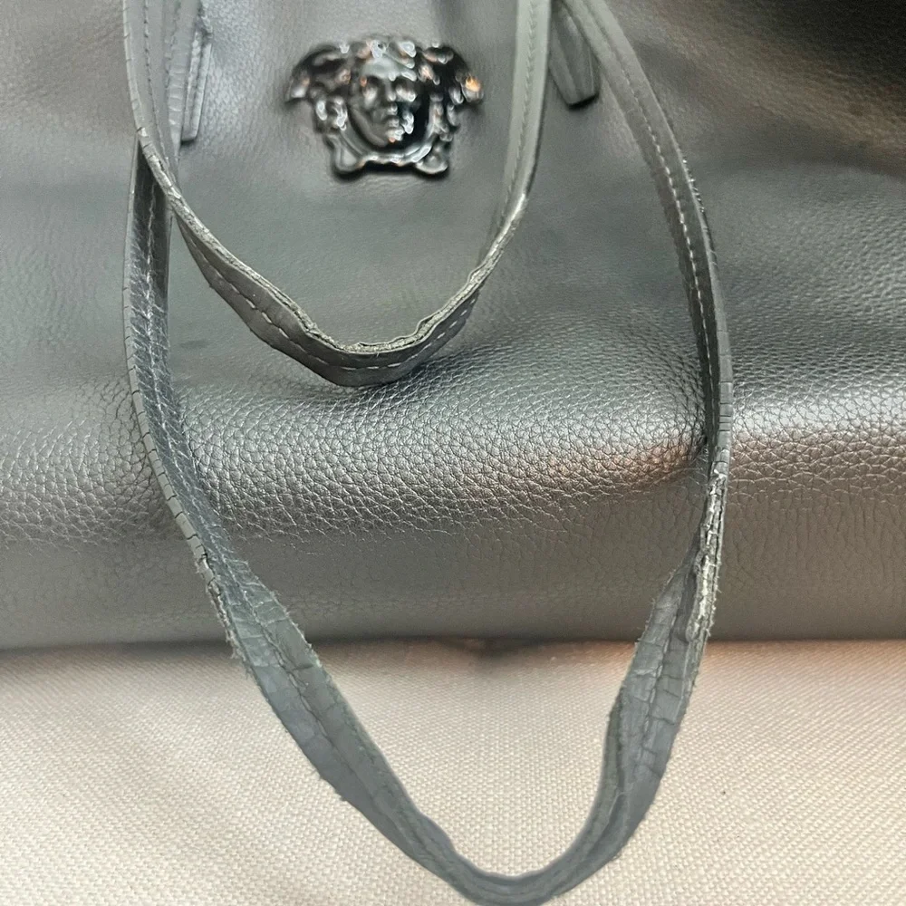 Versace Black Leather Tote Bag - Picture 8 of 8